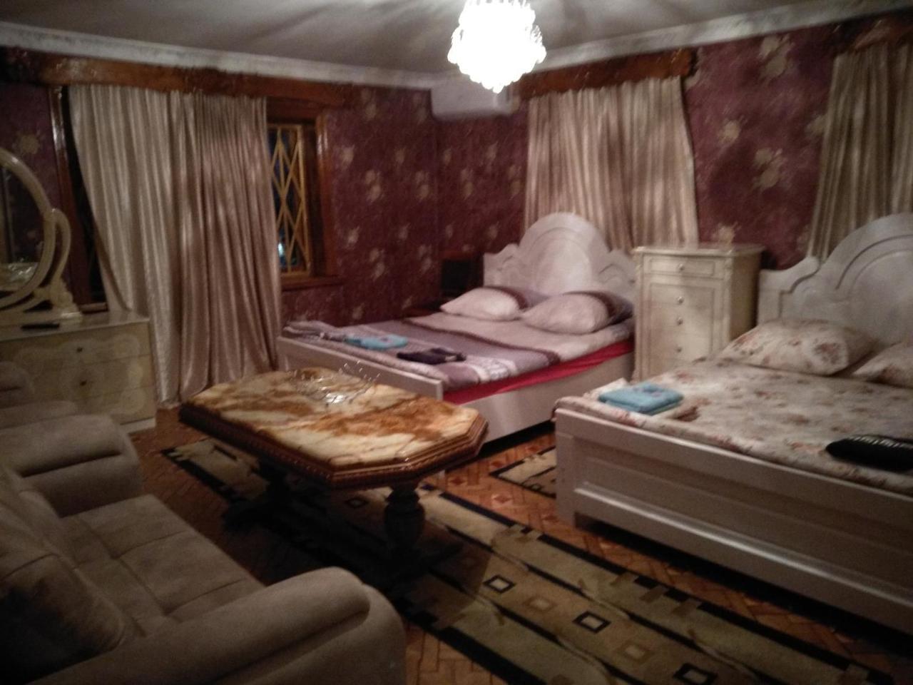 Отель Royal Кутаиси Экстерьер фото
